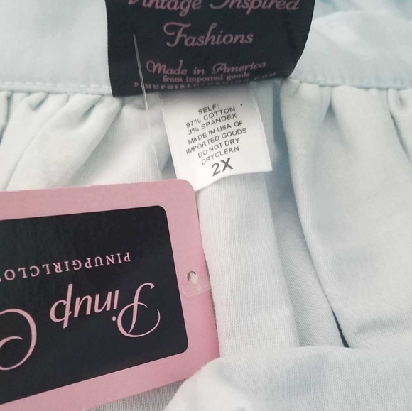 Pin up girl castle skirts - Picture 3 of 4